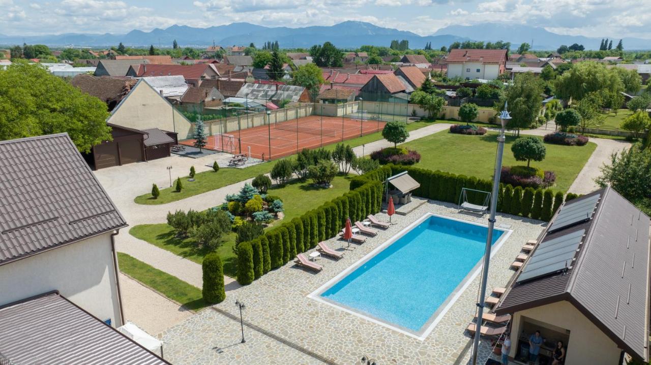 Domeniul Burzenland - Ferienwohnung Hălchiu