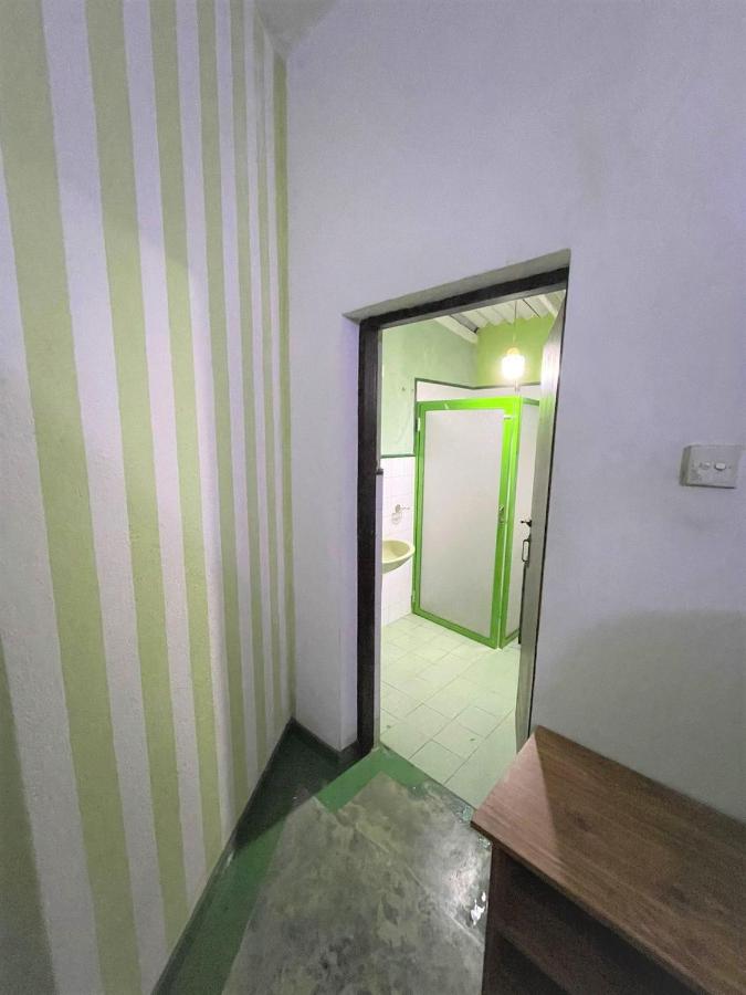 Single Room with Bathroom