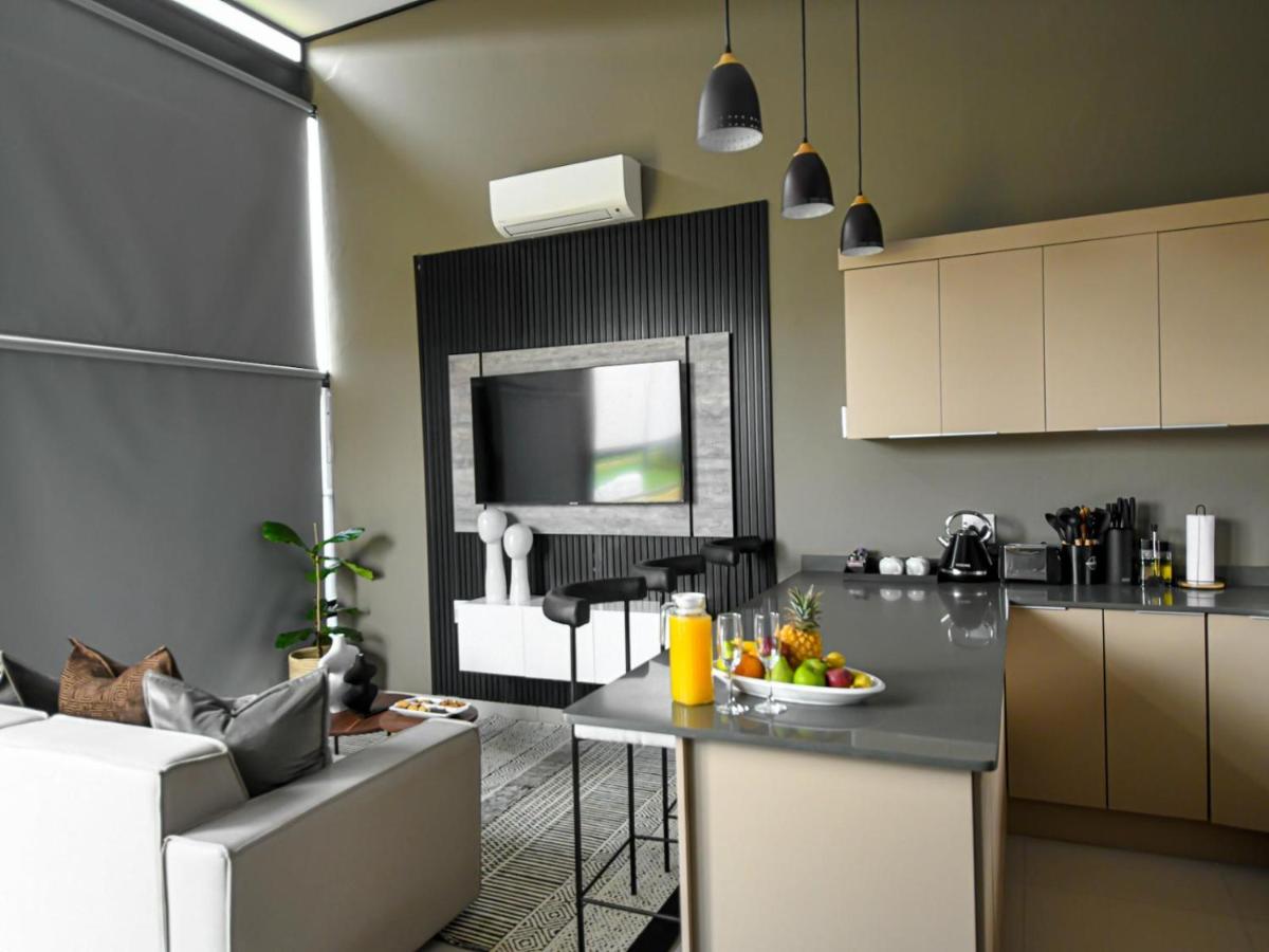 The Anza Lifestyle Lodge - Bed and Breakfast Louis Trichardt