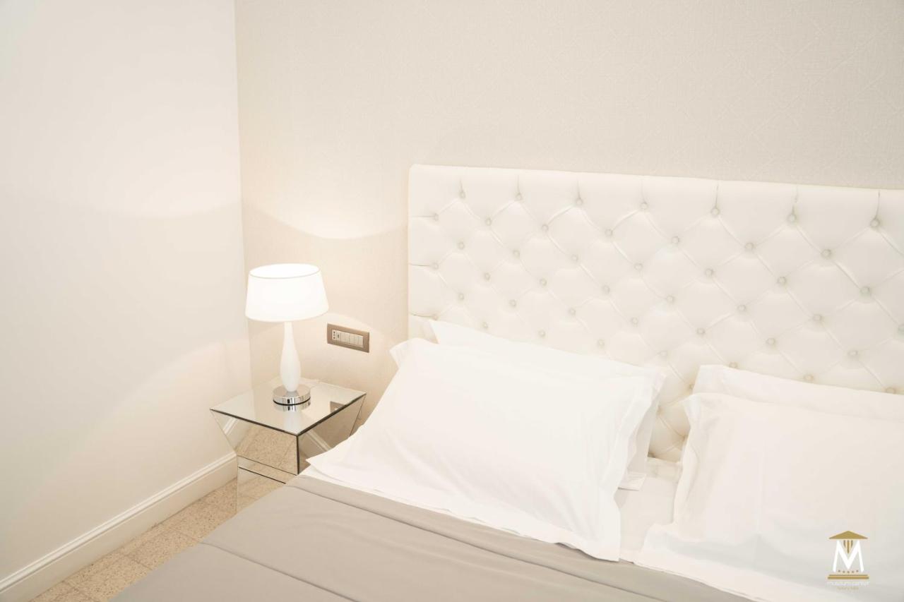 Deluxe Zimmer mit Kingsize-Bett