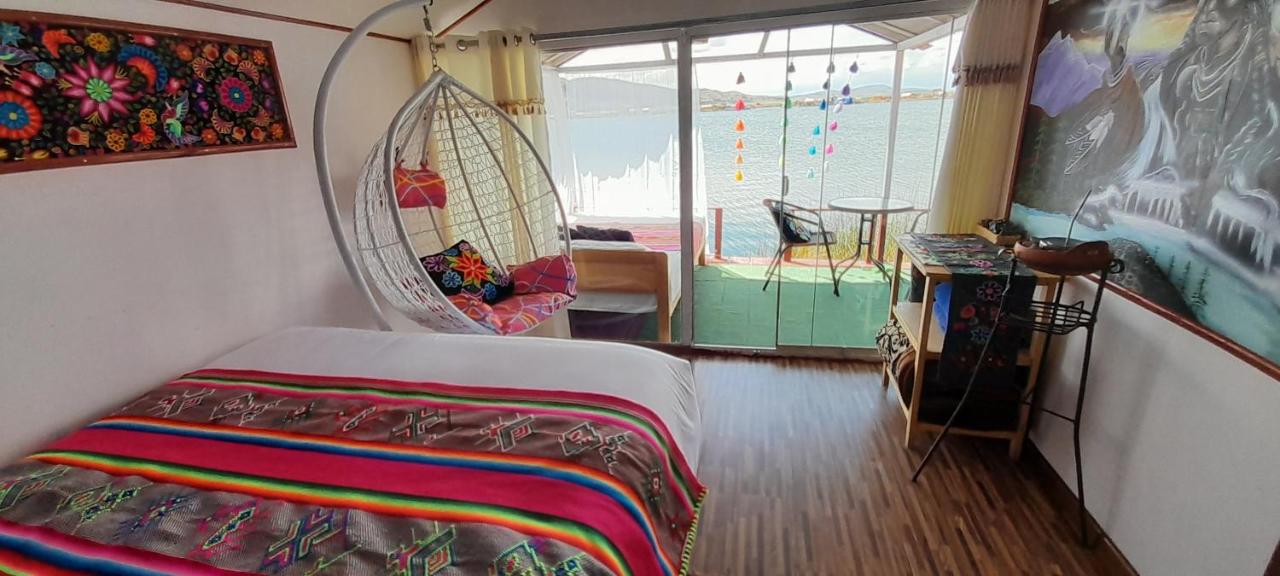 Uros Amaru Marka Lodge - B&B Arazaya