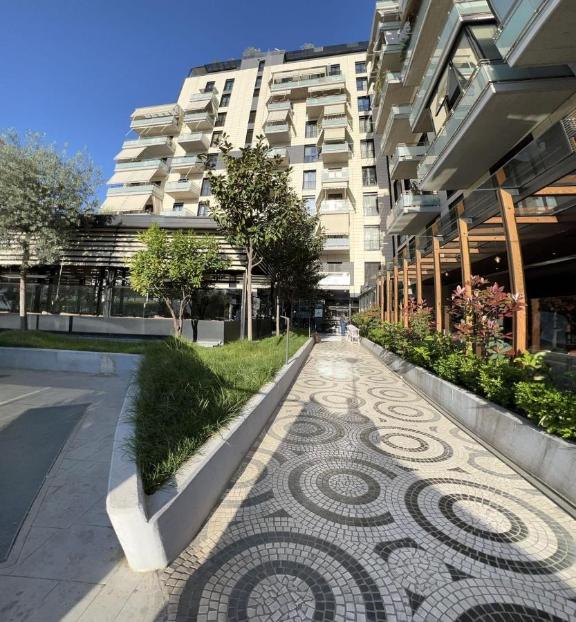 Tirana LUX Apartments - Bed and Breakfast Tirana
