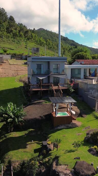 Casa Mirante do Sol-Vista Exuberante com Spa - B&B