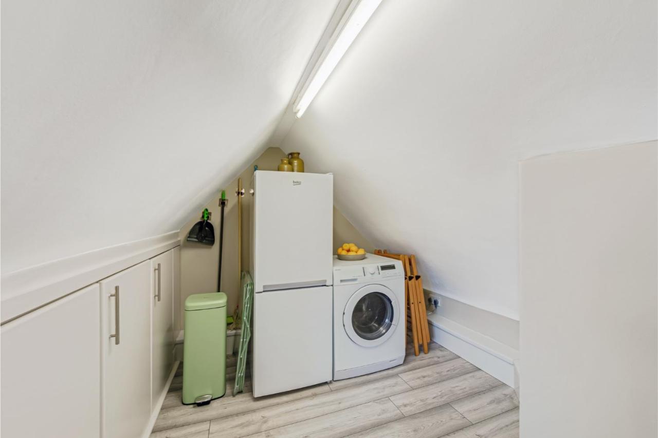 Sweet and Lovely 2BR with Free Parking - B&B