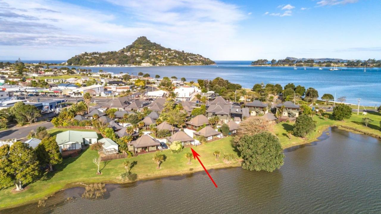 B&B Tairua - Waterfront island-style 1-bdrm superior Villa - Bed and Breakfast Tairua