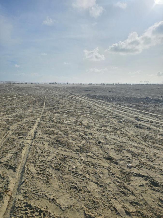 Gulshan Family Couples GH