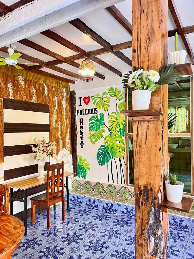 Precious Homestay-Family Room - B&B