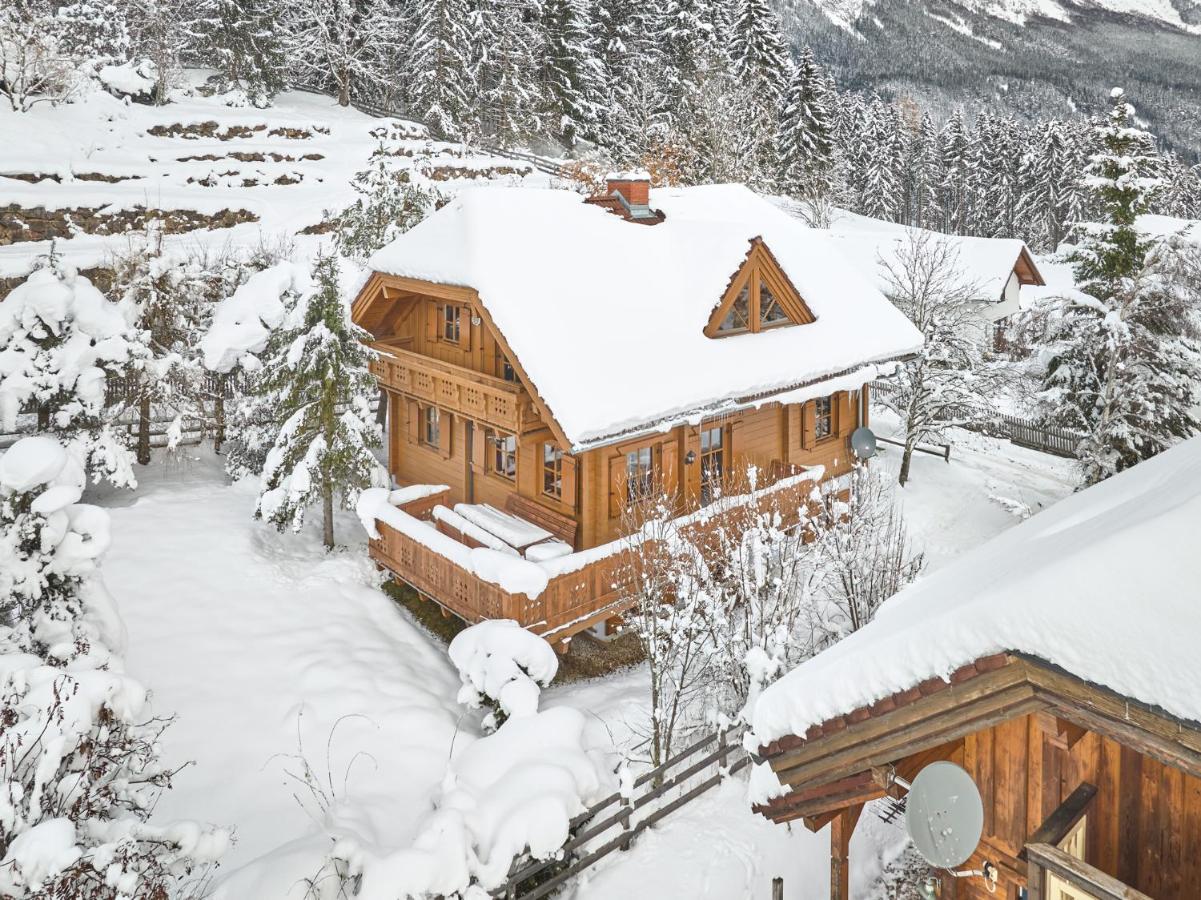 Alpenglück Chalet Schladming - Dachstein by AA Holiday Homes - Chambres d’hôtes