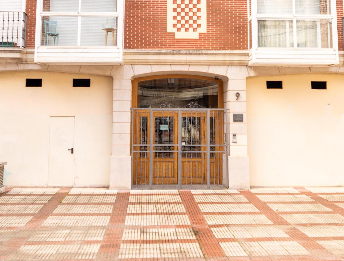 AtuaireHome La Merced en el centro histórico con parking incluido - Chambres d'hôtes Burgos