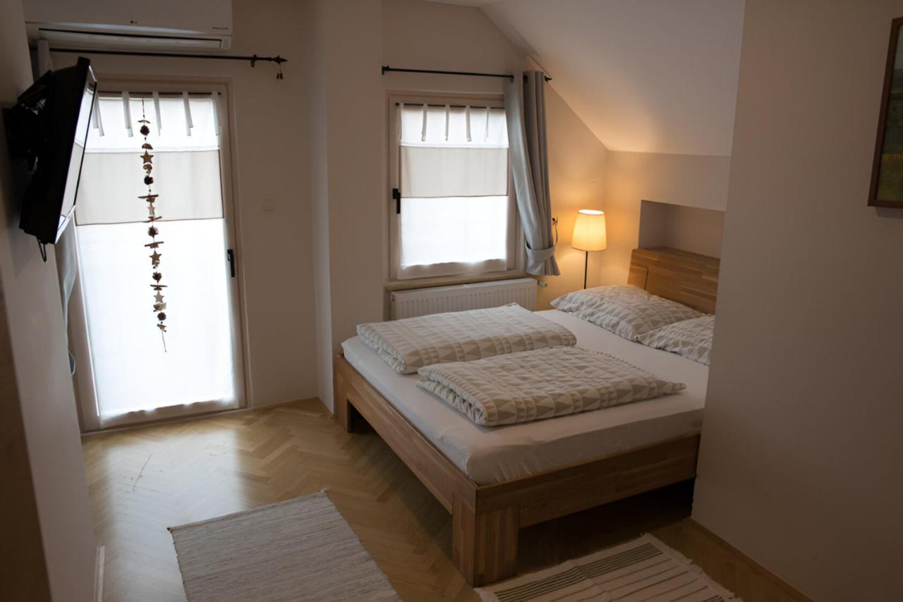 Luxe Kamer met 1 of 2 Bedden en Balkon