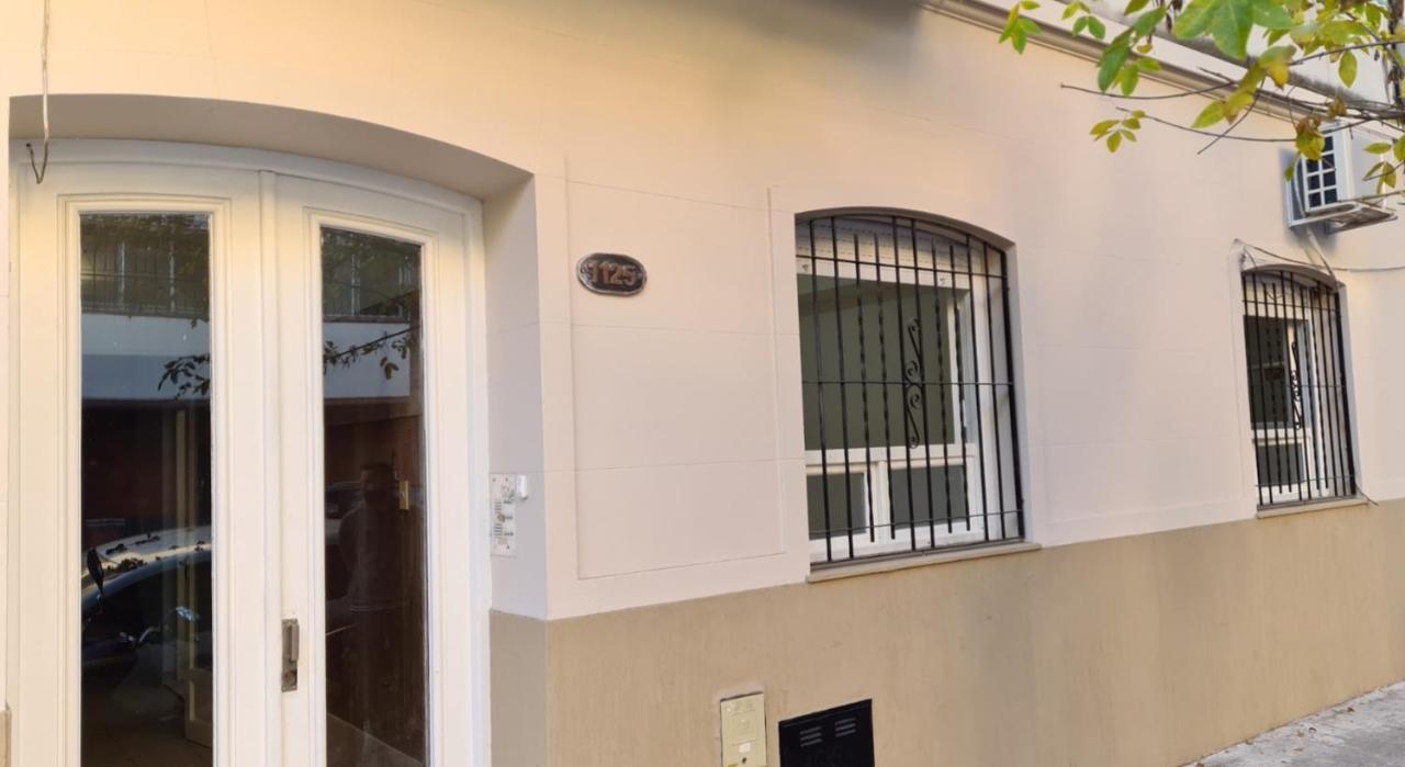 -CASA YERBAL- 4 amb - Reserva mínima 2 noches DIR YERBAL 1125 - B&B Buenos Aires