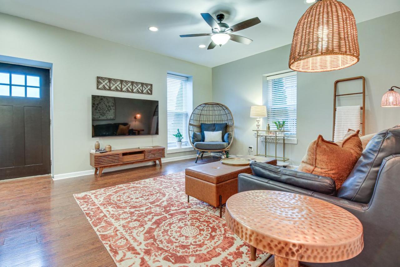 Historic Loveland Apt Walk to Little Miami River! - B&B Loveland