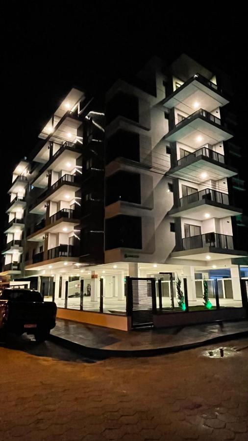 Novíssimo! Charmoso e a 3 minutos a pé da praia - B&B