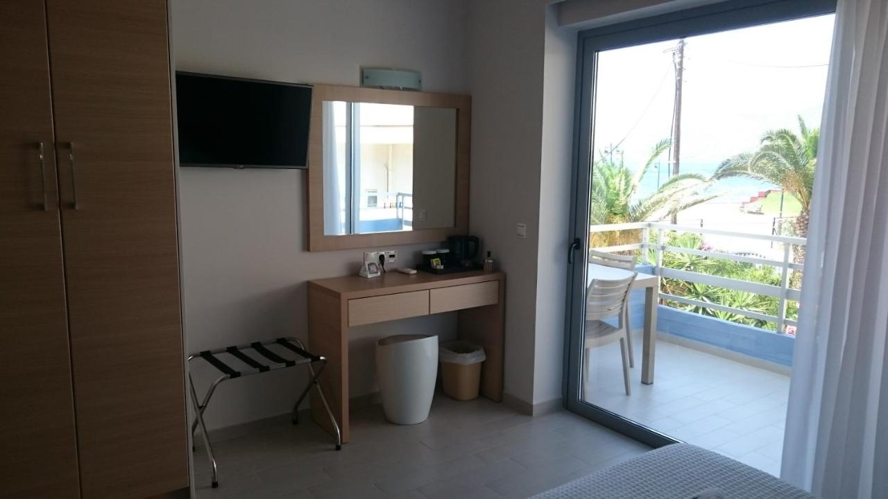 Studio with Sea View