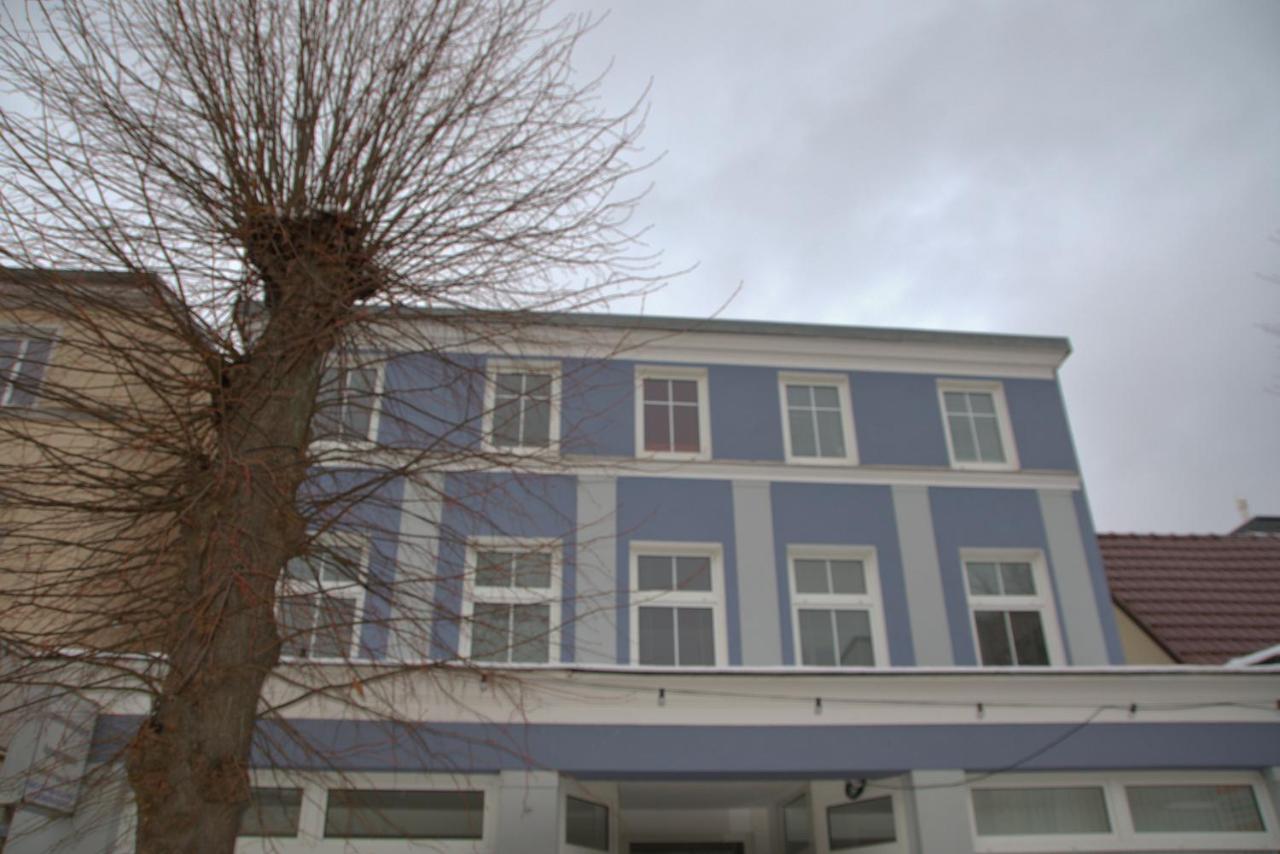 CBlue "Friedrich Franz", 500 m zum Strand, zentral - B&B