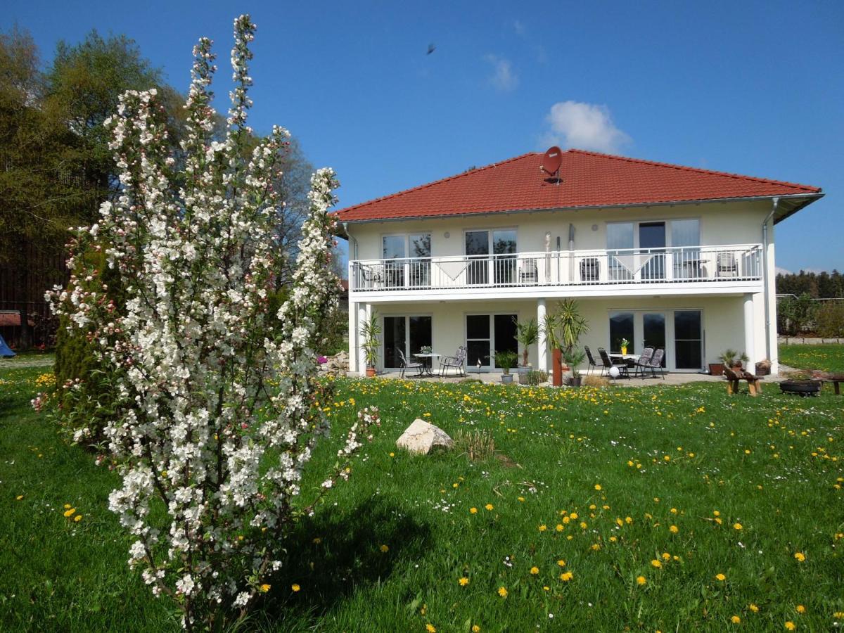 B&B Bad Waldsee - Ferienhaus Steinenberg - Bed and Breakfast Bad Waldsee