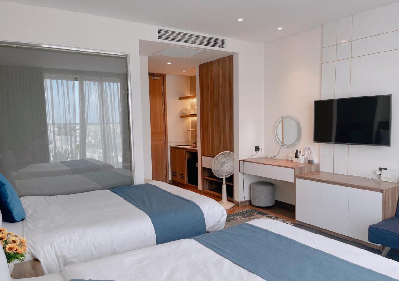 Camera Quadrupla Standard 