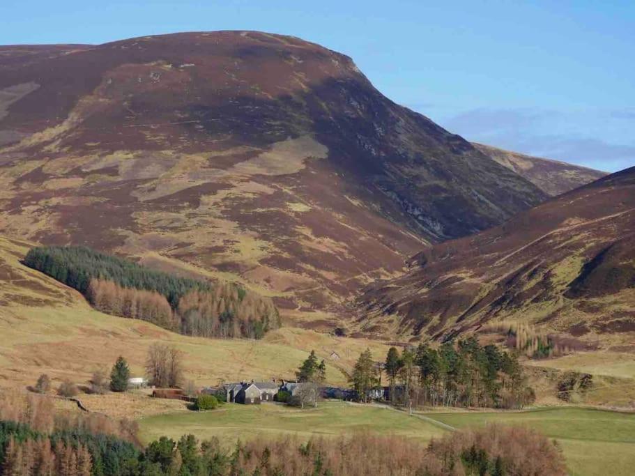 B&B Amulree - Idyllic cosy bothy in remote beautiful surrounding - Bed and Breakfast Amulree