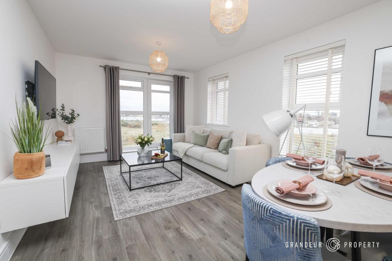 Carters Quay View by Grandeur Property - B&B