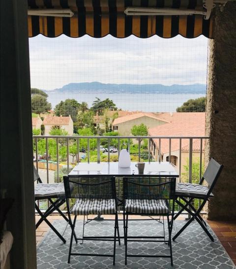 Studio Saint Cyr sur mer,Vue mer - Ferienwohnung Saint-Cyr-sur-Mer