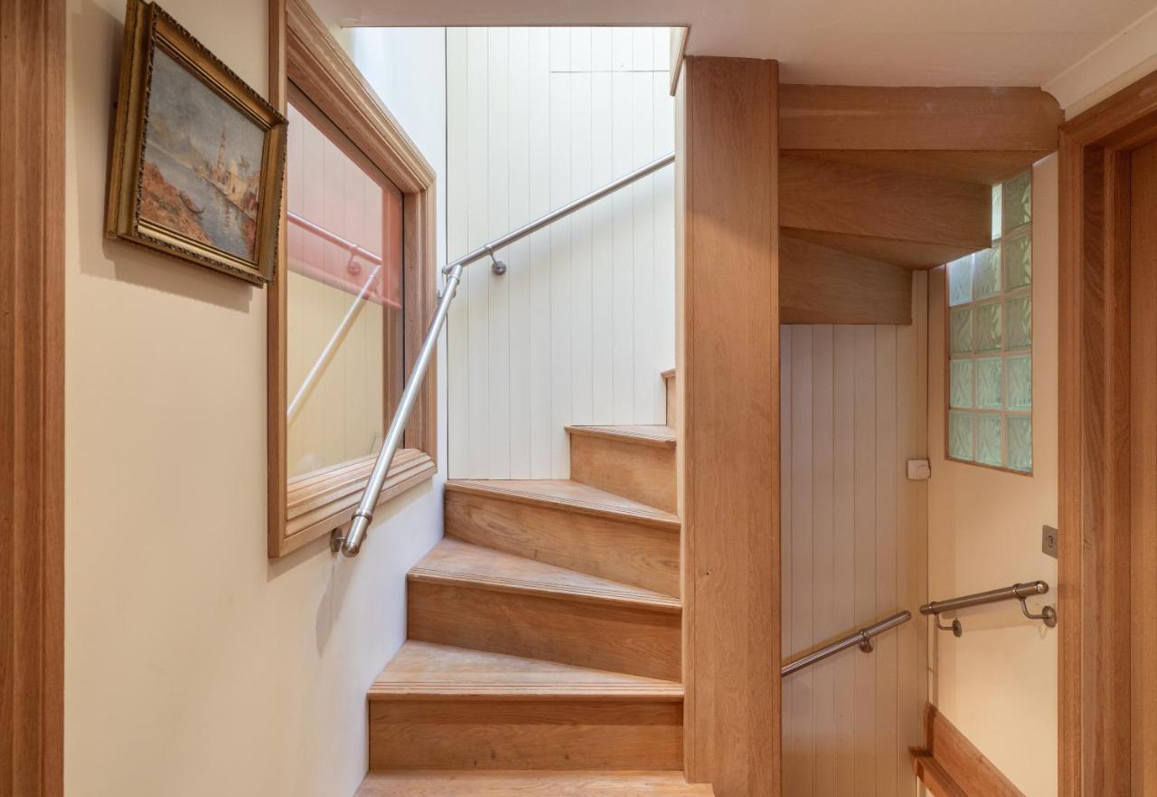 KENSINGTON 3 Bedroom LUXURY HOUSE - B&B