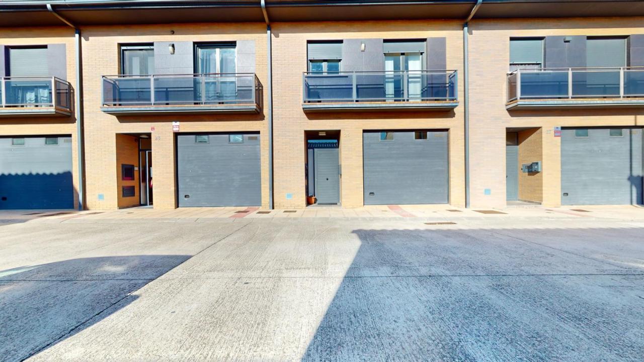 Three-Bedroom Townhouse