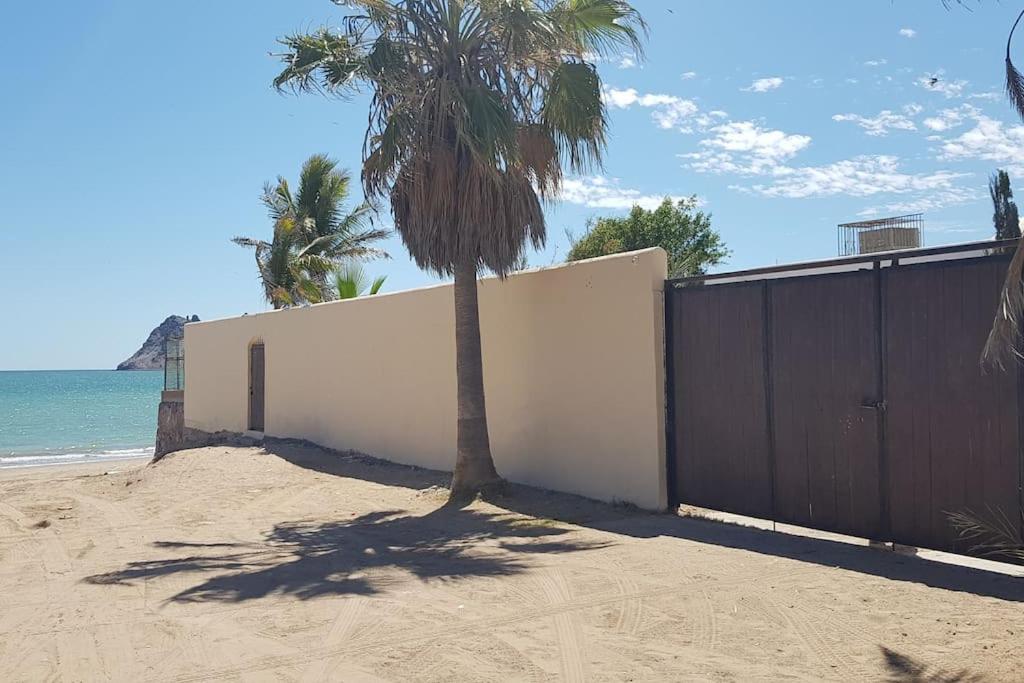Casa grande en Bahia de Kino frente al mar - B&B