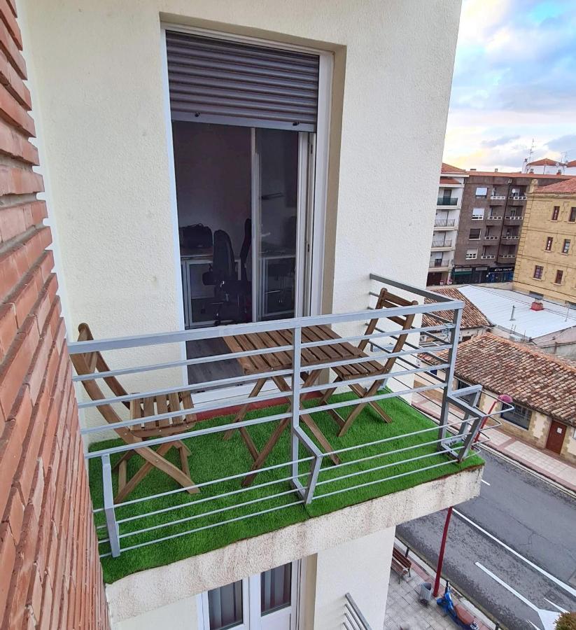 Apartamento ideal para parejas y tele trabajo en Haro - Chambres d'hôtes Haro