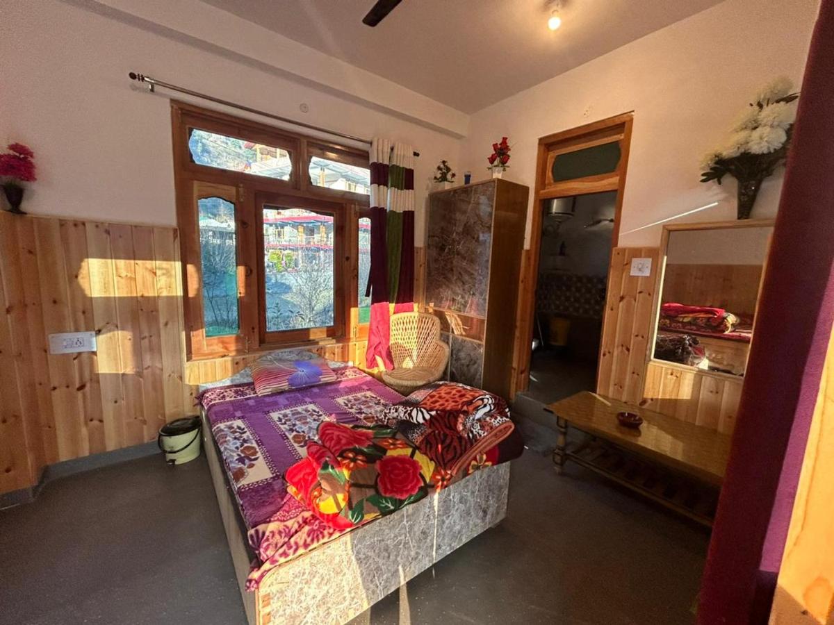 Deluxe Double or Twin Room with River View