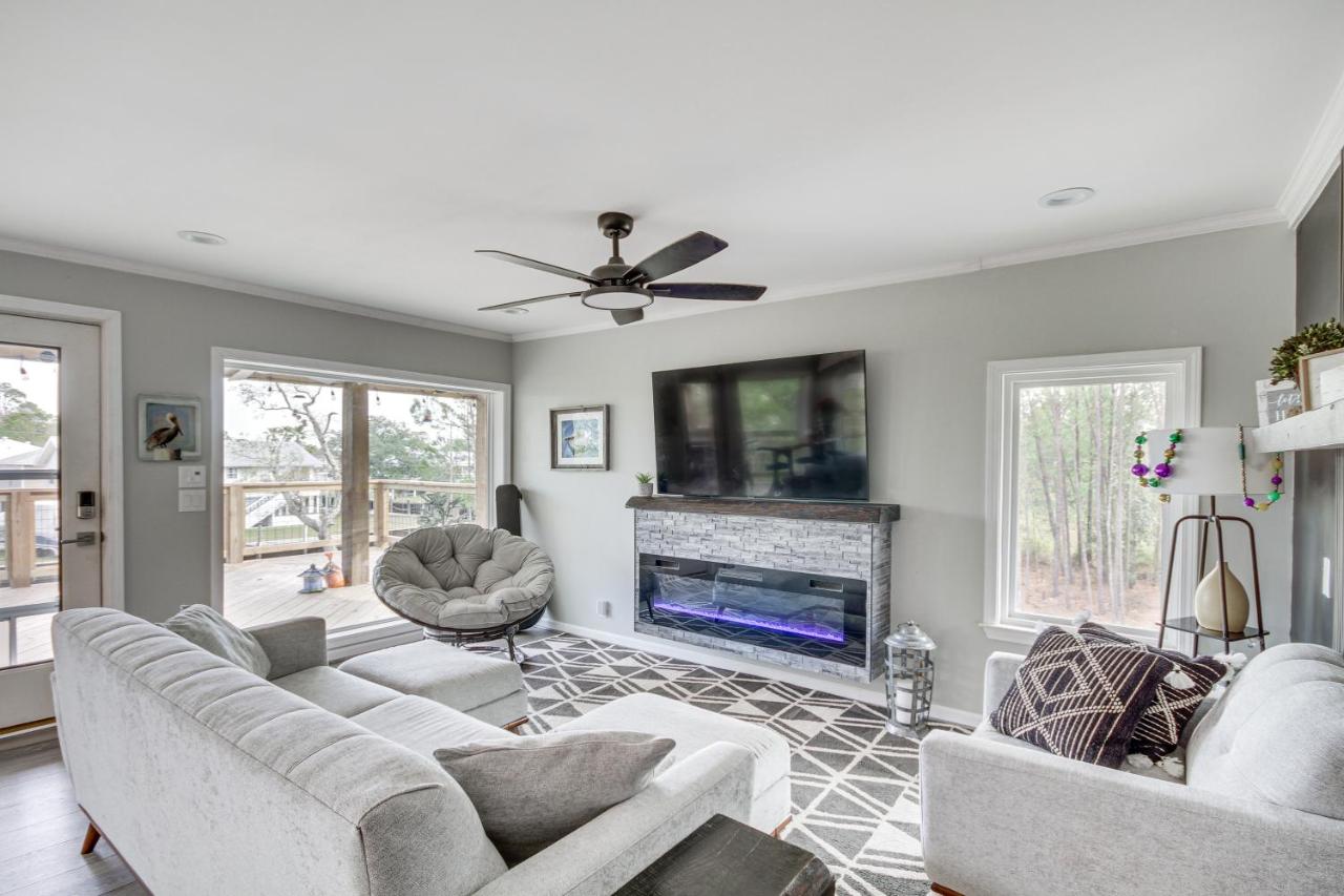 Bay St Louis Home with Private Dock and Kayaks! - B&B