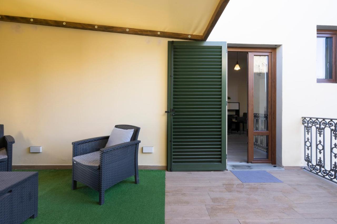 "Le Cure Home" Appartamento con 2 Camere Matrimoniali, Terrazzo - B&B Firenze