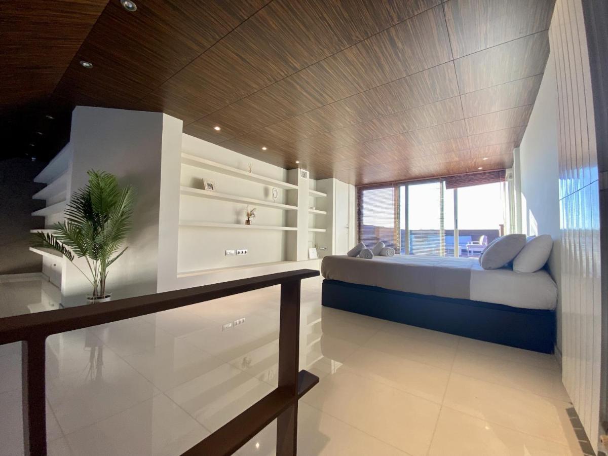 Penthouse with Castle view - B&B Alicante
