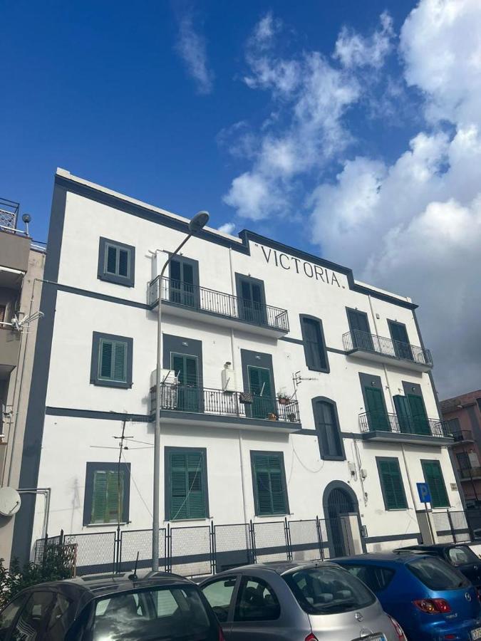 Victoria Apartments - B&B