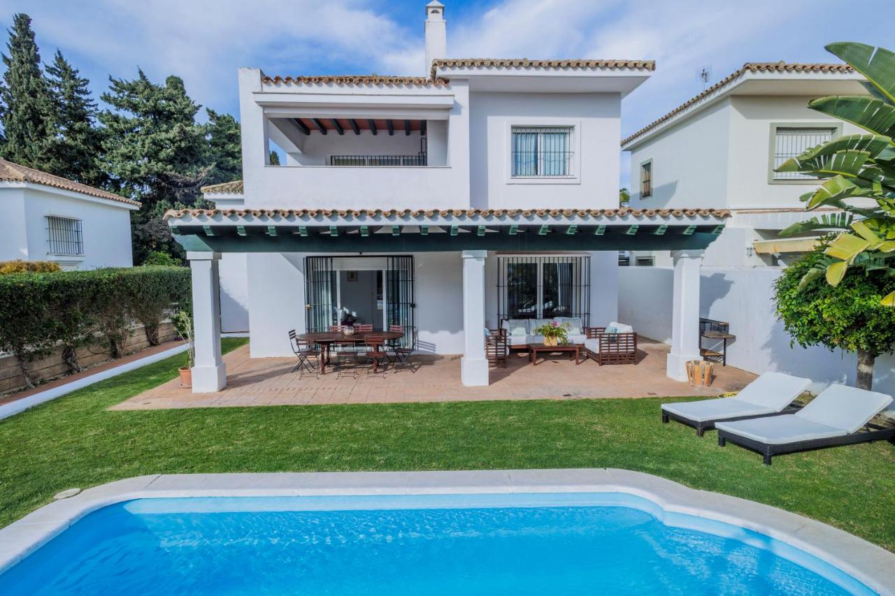 GINVA - Villa Puerto Sherry - B&B