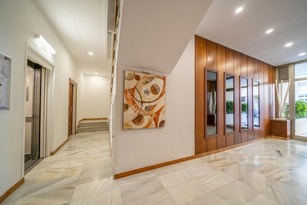 HomeHolidaysRentals Bluemar-Costa Barcelona - B&B