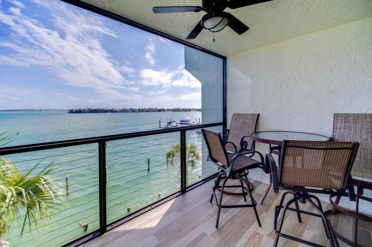 Marco Island Waterfront Condo with Community Pool! - B&B