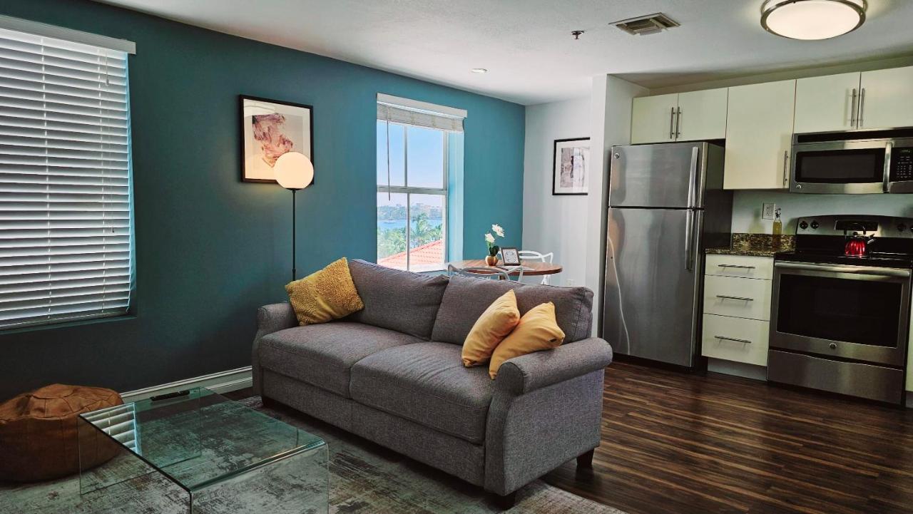 The Lofts on Clematis 604 Downtown West Palm Beach - B&B