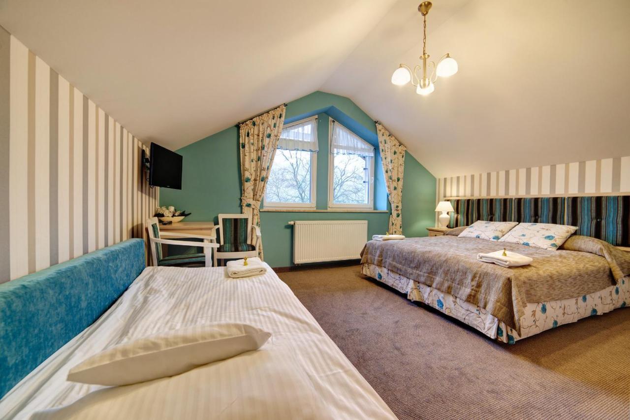 Triple Room with Mountain View