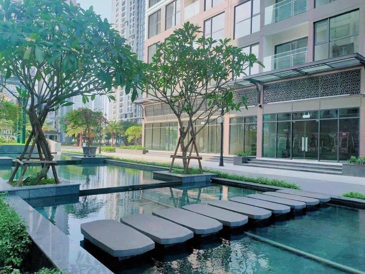Homestay & Apartment Vinhomes Smart City Tây Mỗ - Lee 2 - B&B Phú Thú