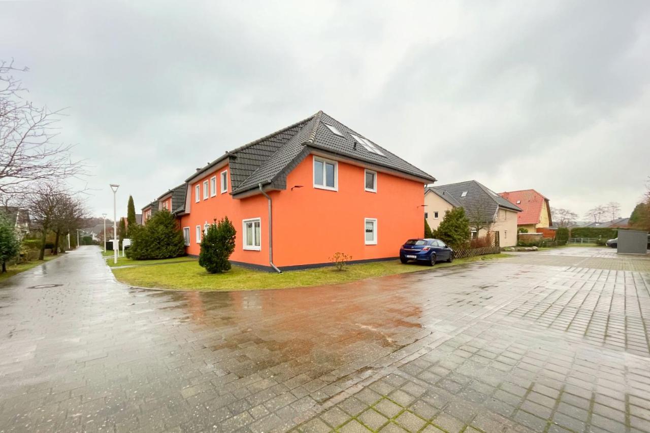 Cölpinstrasse 7c Ferienwohung Spatzenkoje - B&B Kölpinsee