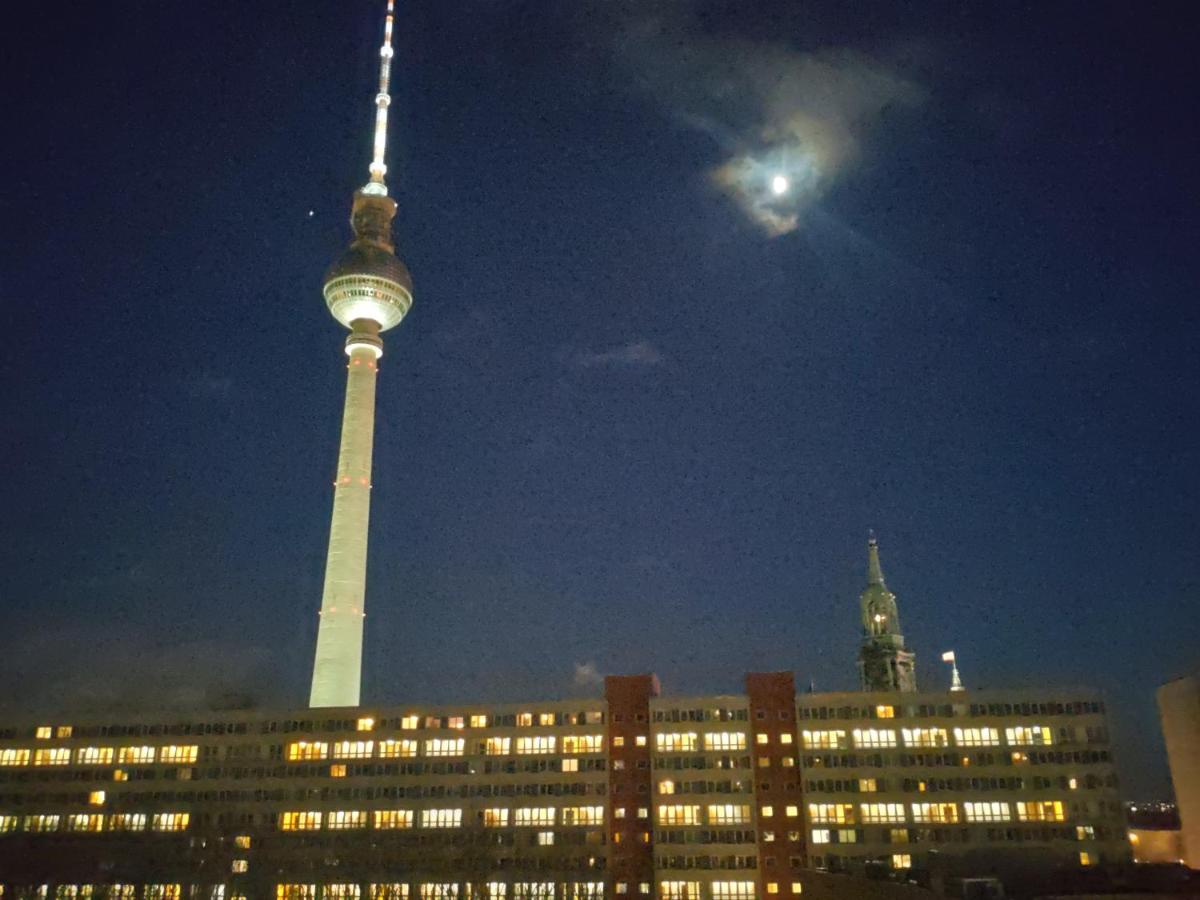 Mitte von Mitte - Blick auf den Turm - Ferienwohnung