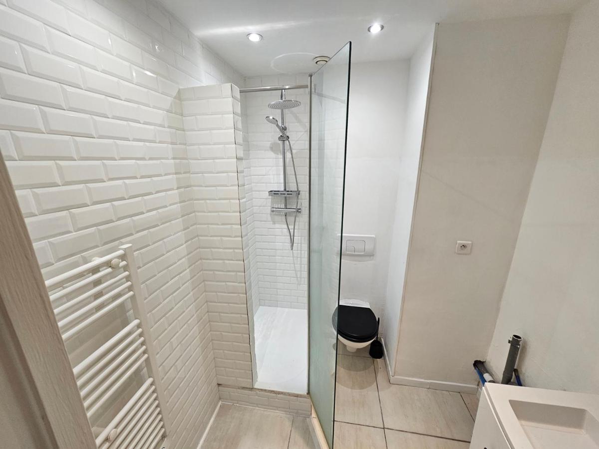 Appartement cosy centre ville proche chantiers navals, calanques, plages - B&B