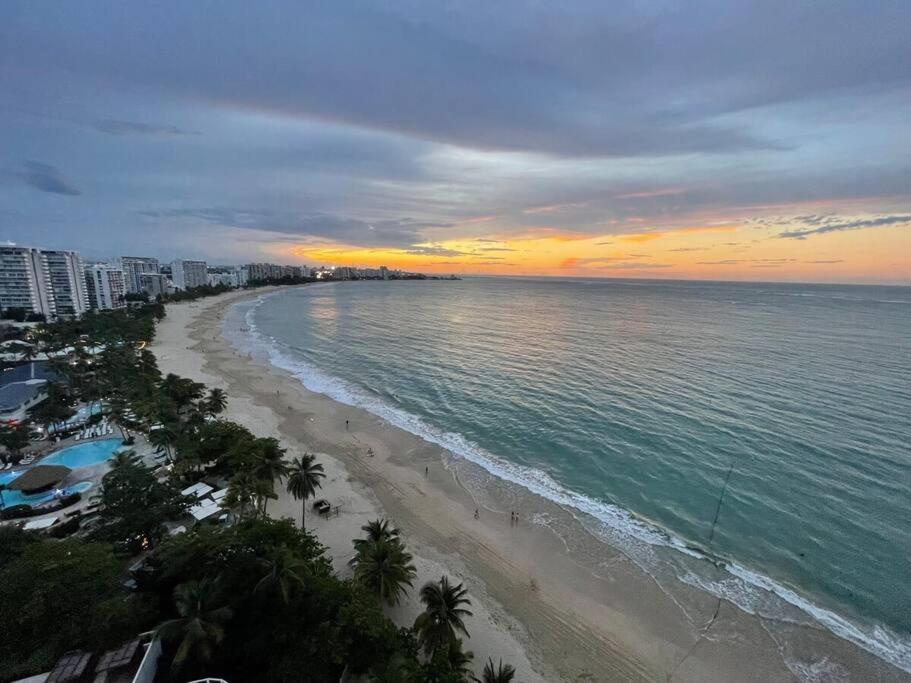 The Penthouse SJU 6BDR+6.5BA Sleep 20 Million$View - B&B