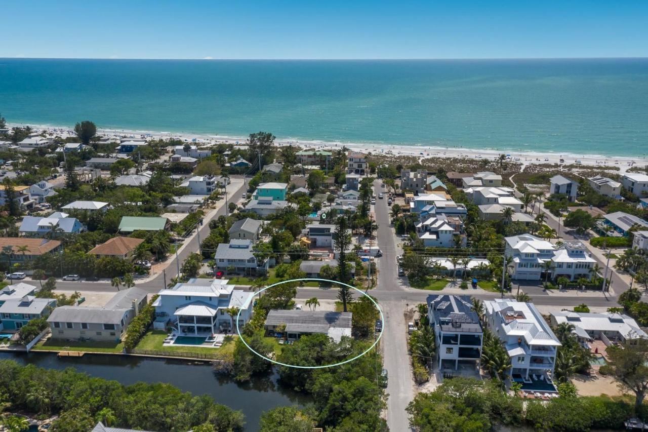 Bo's Beach Bungalow - B&B Anna Maria