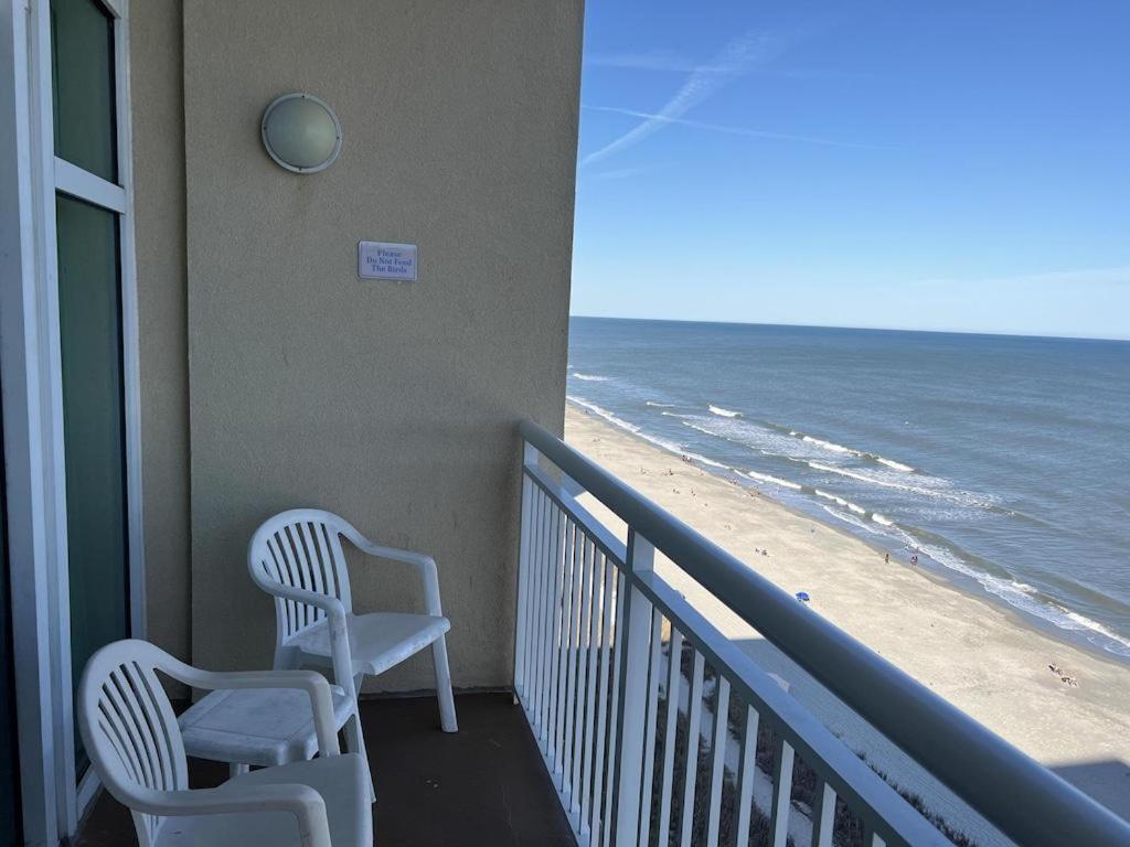 B&B Myrtle Beach - 2501 S Ocean Blvd, 1205 - Ocean Front Sleeps 6 - Bed and Breakfast Myrtle Beach