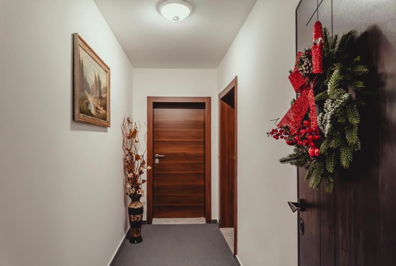 Elegant Living Apartment 2 - B&B