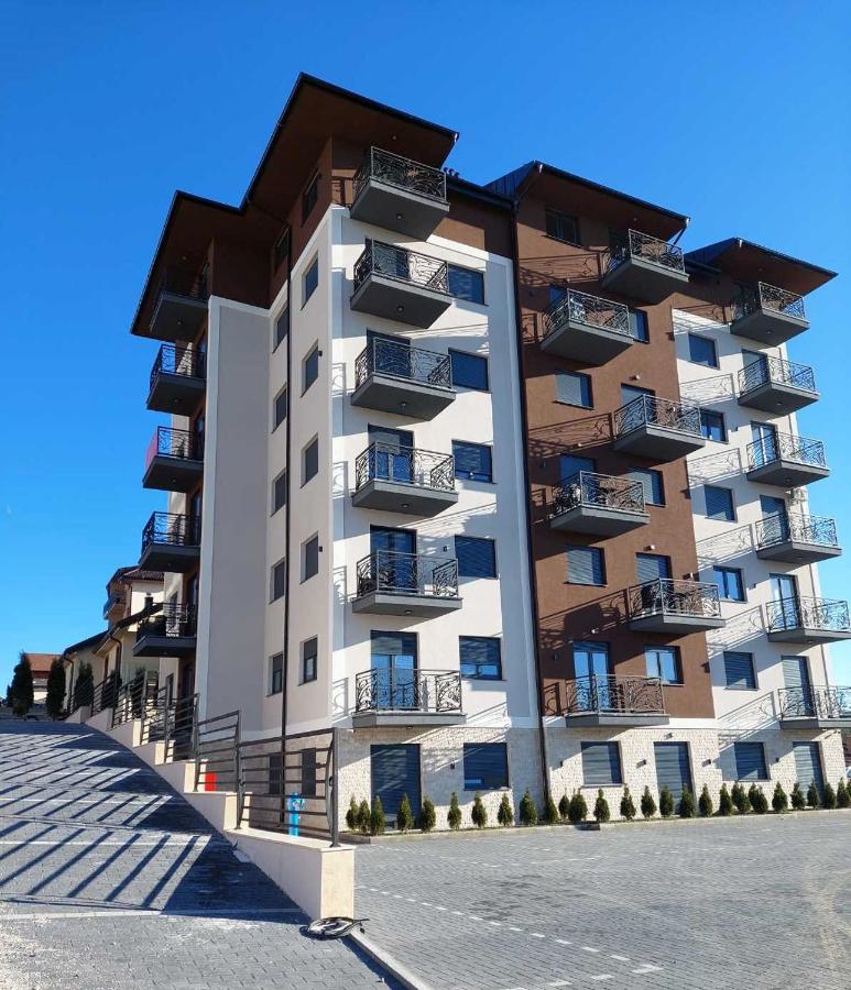 Moon Apartman Zlatibor - B&B