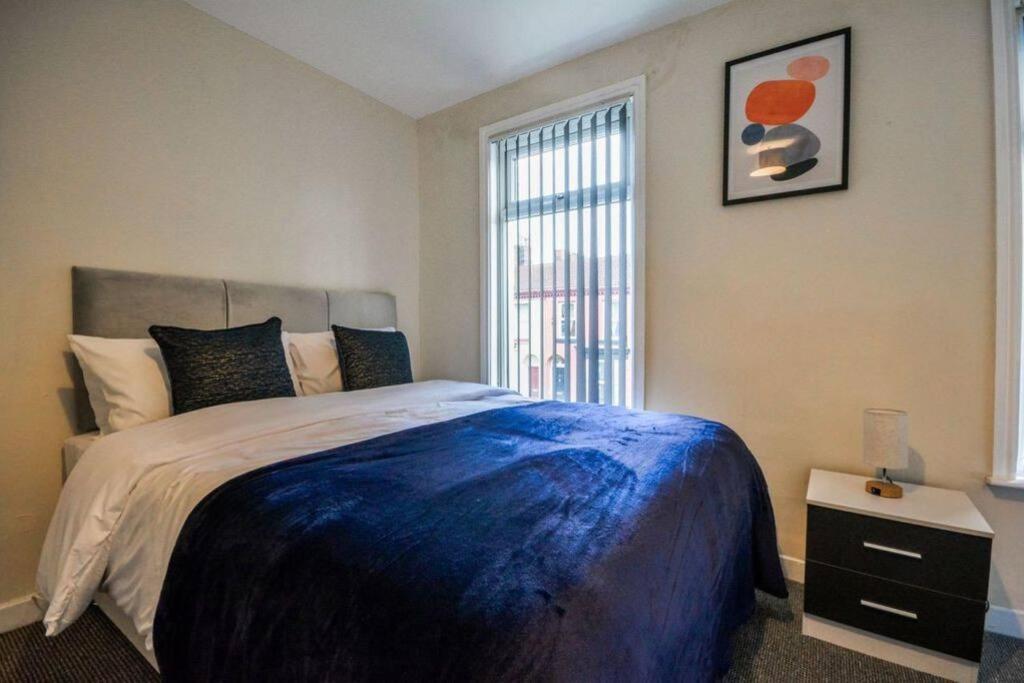 B&B Liverpool - Sleeps 7 guests, great location - Bed and Breakfast Liverpool