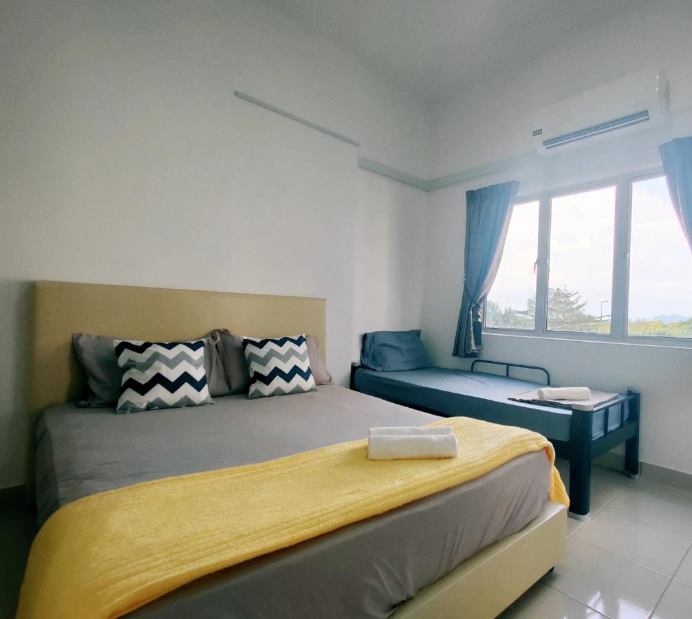 B&B Kampar - Cozy Home Kampar (UTAR) 5bedrooms 10pax Free WiFi - Bed and Breakfast Kampar