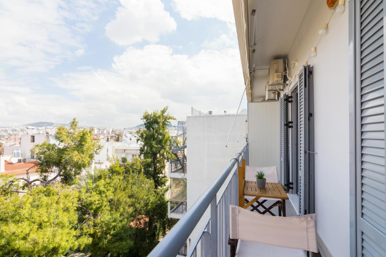 Stratum Apartment by LobbySquare - B&B